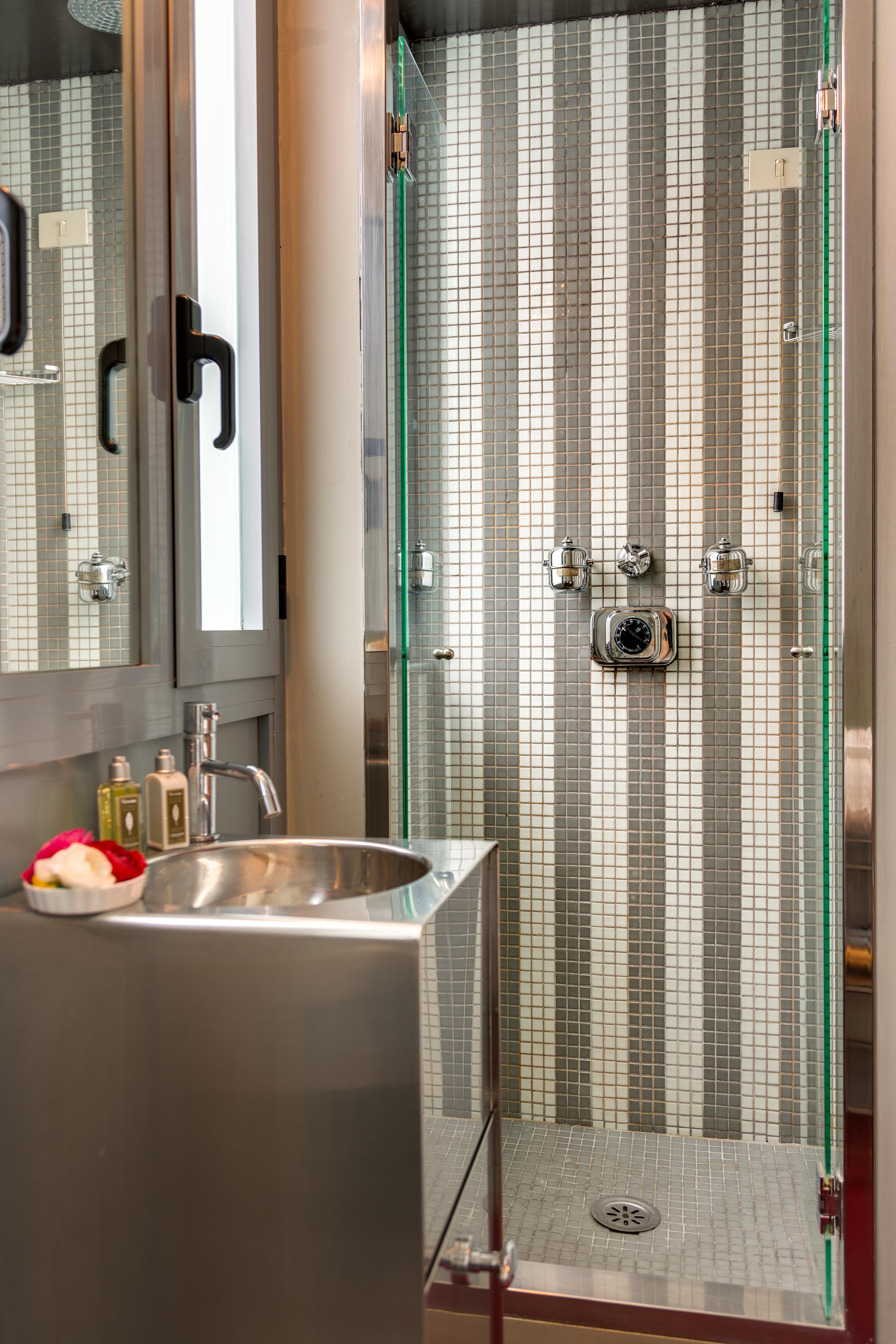 Casa Heberart Guest House Sistina Рим Экстерьер фото