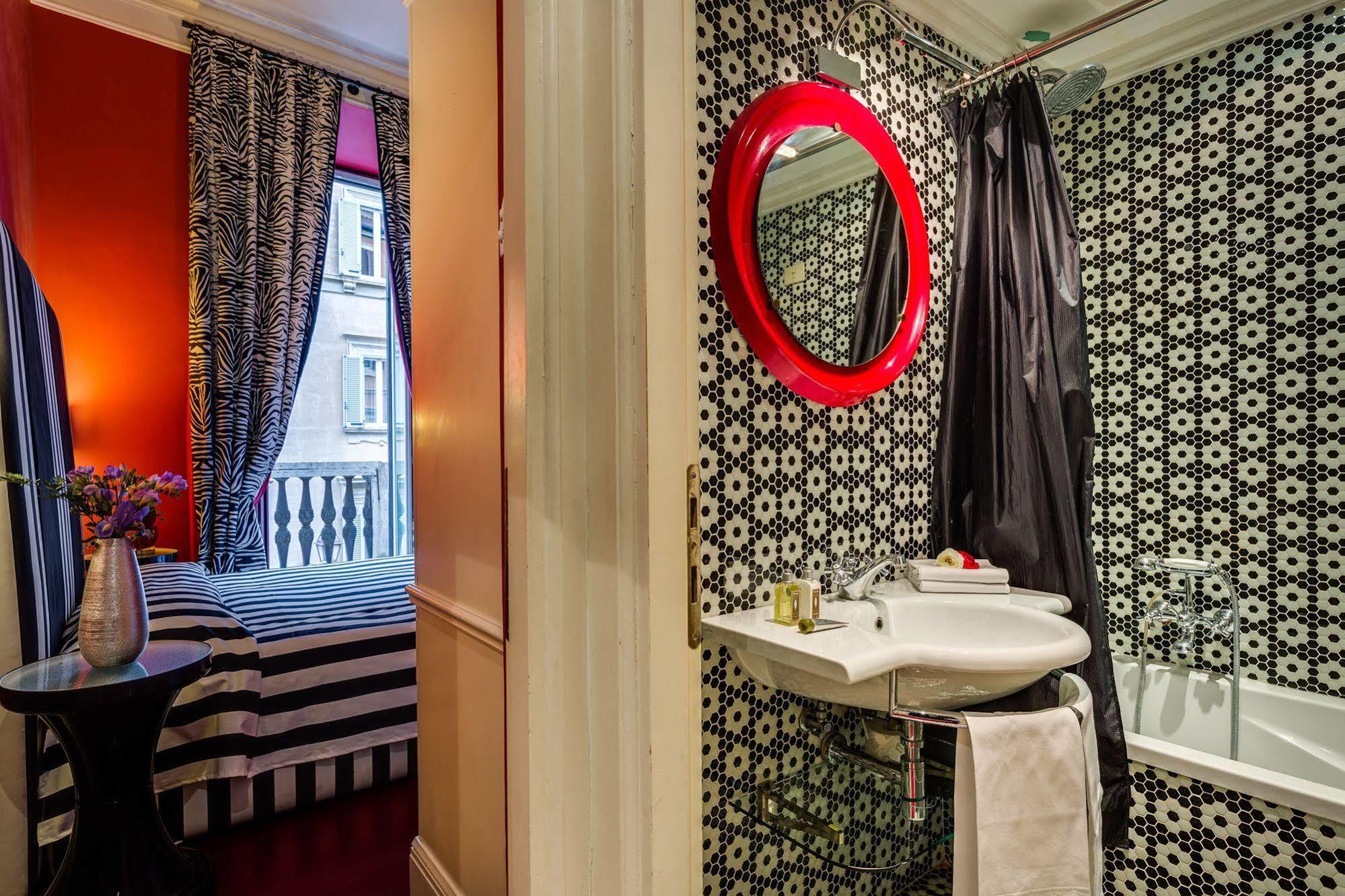 Casa Heberart Guest House Sistina Рим Экстерьер фото